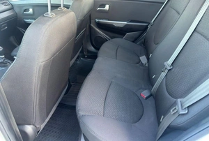 Седан Kia Rio 2016 года, 980000 рублей, Солонцы