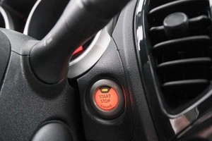 Внедорожник Nissan Juke 2012 года, 999000 рублей, Красноярск