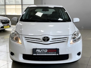 Хетчбэк Toyota Auris 2010 года, 887000 рублей, Солонцы