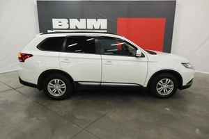 Внедорожник Mitsubishi Outlander 2021 года, 2450000 рублей, Курск
