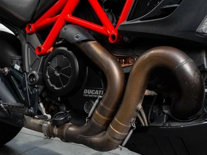 Ducati Diavel Carbon 2012 года, 950000 рублей, Тюмень
