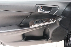 Седан Toyota Camry 2015 года, 2599000 рублей, Красноярск