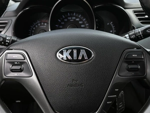Седан Kia Rio 2016 года, 1190000 рублей, Волгоград