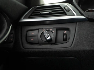 Седан BMW 3 серия 2017 года, 1848055 рублей, Москва