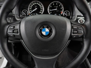 Седан BMW 5 серия 2016 года, 2400000 рублей, Тюмень