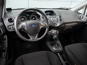 Седан Ford Fiesta 2016 года, 950000 рублей, Краснодар