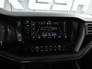 Внедорожник Volkswagen Touareg 2019 года, 4349000 рублей, Аксай