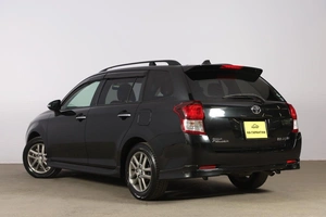 Универсал Toyota Corolla Fielder 2014 года, 1439000 рублей, Новосибирск