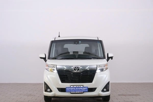 Минивэн Toyota Roomy 2017 года, 1099000 рублей, Омск