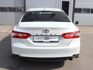 Седан Toyota Camry 2018 года, 2900000 рублей, Железногорск