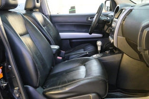 Внедорожник Nissan X-Trail 2010 года, 1099000 рублей, Омск