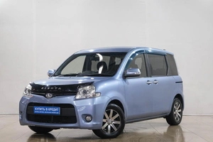 Минивэн Toyota Sienta 2012 года, 859000 рублей, Новокузнецк