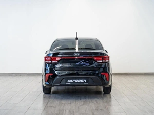 Седан Kia Rio 2019 года, 1499000 рублей, Саратов