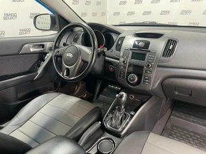 Седан Kia Cerato 2011 года, 870000 рублей, Красноярск