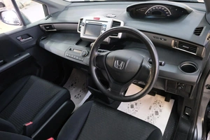 Минивэн Honda Freed 2011 года, 1059000 рублей, Омск