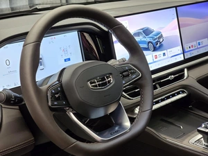 Внедорожник Geely Monjaro 2026 года, 4250000 рублей, Красноярск