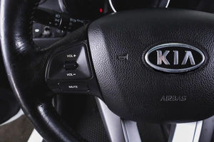 Седан Kia Rio 2012 года, 699000 рублей, Пермь
