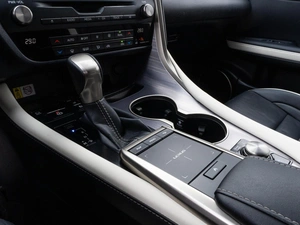 Внедорожник Lexus RX 2021 года, 5700000 рублей, Самара