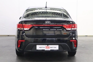 Седан Kia Rio 2017 года, 1160000 рублей, Брянск