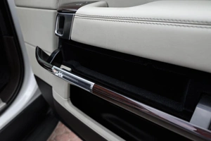 Внедорожник Land Rover Range Rover 2016 года, 2980000 рублей, Ульяновск