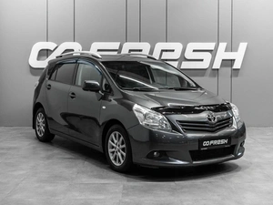 Минивэн Toyota Verso 2011 года, 1270000 рублей, Тюмень