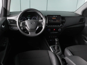 Седан Solaris HS 2024 года, 2220000 рублей, Красный Пахарь