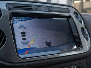 Внедорожник Volkswagen Tiguan 2011 года, 1395000 рублей, Краснодар