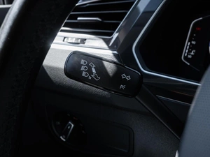 Внедорожник Volkswagen Tiguan 2021 года, 2875000 рублей, Ставрополь