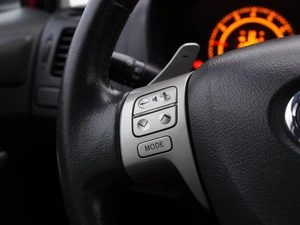 Хетчбэк Toyota Auris 2008 года, 660000 рублей, Волгоград