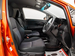 Минивэн Toyota Wish 2016 года, 1575000 рублей, Красноярск