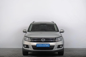 Внедорожник Volkswagen Tiguan 2013 года, 1259000 рублей, Томск
