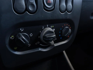 Хетчбэк Renault Sandero 2011 года, 459000 рублей, Волгоград