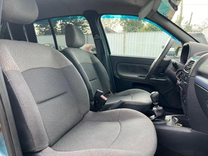 Хетчбэк Renault Clio 2004 года, 275000 рублей, Ижевск