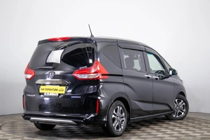 Минивэн Honda Freed 2022 года, 2699000 рублей, Пермь