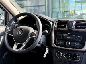Хетчбэк Renault Sandero 2020 года, 1260000 рублей, Уфа