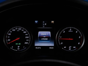 Внедорожник Mercedes-benz GLC-класс 2015 года, 2549077 рублей, Москва