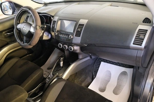 Внедорожник Mitsubishi Outlander 2007 года, 1049000 рублей, Омск