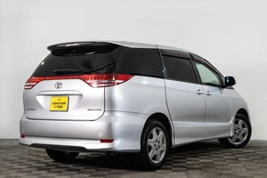 Минивэн Toyota Estima 2006 года, 1369000 рублей, Сургут