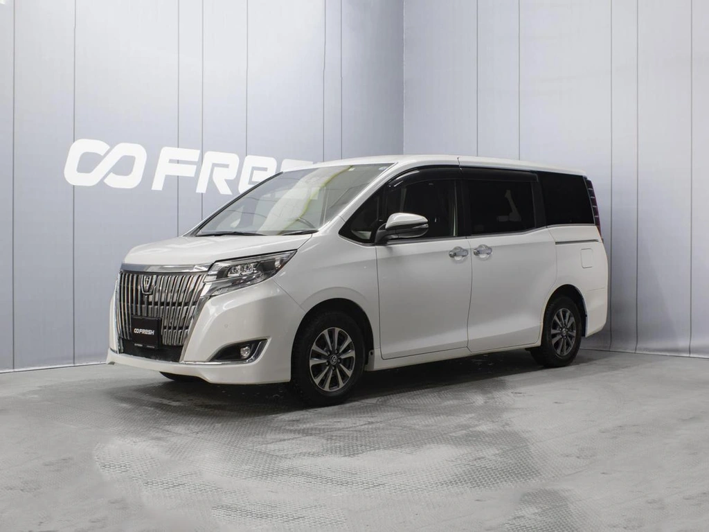 Минивэн Toyota Esquire 2019 года, 2550000 рублей, Омск