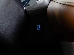 Внедорожник Toyota RAV4 2017 года, 2429000 рублей, Тюмень