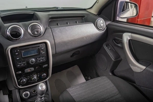 Внедорожник Renault Duster 2014 года, 999000 рублей, Томск