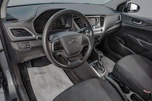 Седан Hyundai Solaris 2018 года, 1169000 рублей, Челябинск