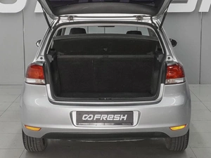 Хетчбэк Volkswagen Golf 2012 года, 700000 рублей, Ростов-на-Дону