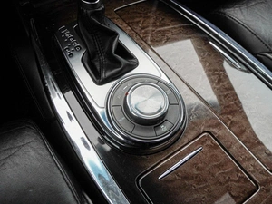 Внедорожник Infiniti QX56 2010 года, 1799000 рублей, Волгоград