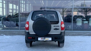 Внедорожник Chevrolet Niva 2012 года, 470000 рублей, Солонцы