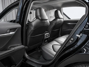 Седан Toyota Camry 2021 года, 3929000 рублей, Тюмень