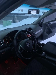 Хетчбэк Volkswagen Golf 2010 года, 775000 рублей, Ачинск