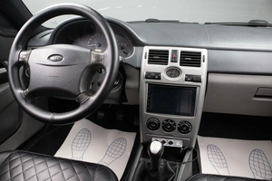 Седан ВАЗ (LADA) Priora 2011 года, 309000 рублей, Оренбург