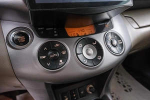 Внедорожник Toyota RAV4 2007 года, 1129000 рублей, Красноярск
