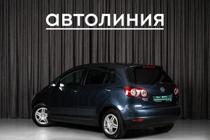 Хетчбэк Volkswagen Golf Plus 2008 года, 599000 рублей, Красноярск